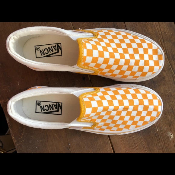 mustard checkered vans